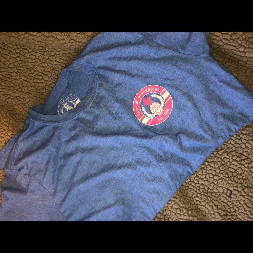 t-shirt - Picture 2 of 2